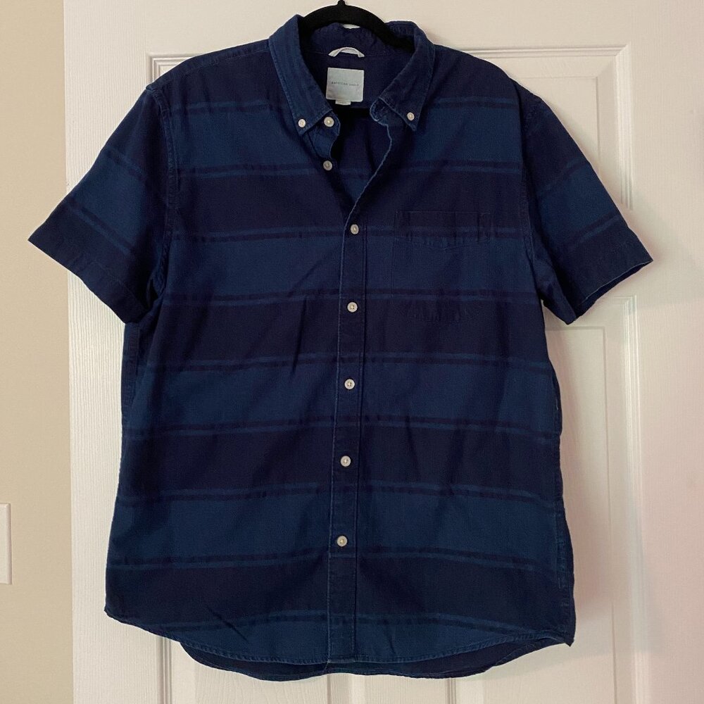 American Eagle Men's Short Sleeve Button Up Shirt Size L